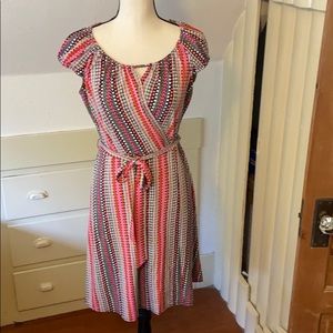 Laundry dress size small.